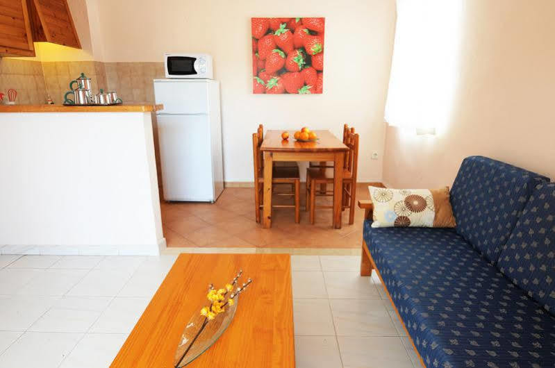Maribel Villas Cala Blanca  Esterno foto
